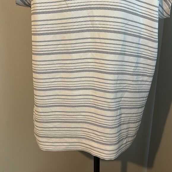 CAbi Striped Madeline Blouse Mock Neck Style 236 Cap Sleeve Size A - Picture 6 of 8